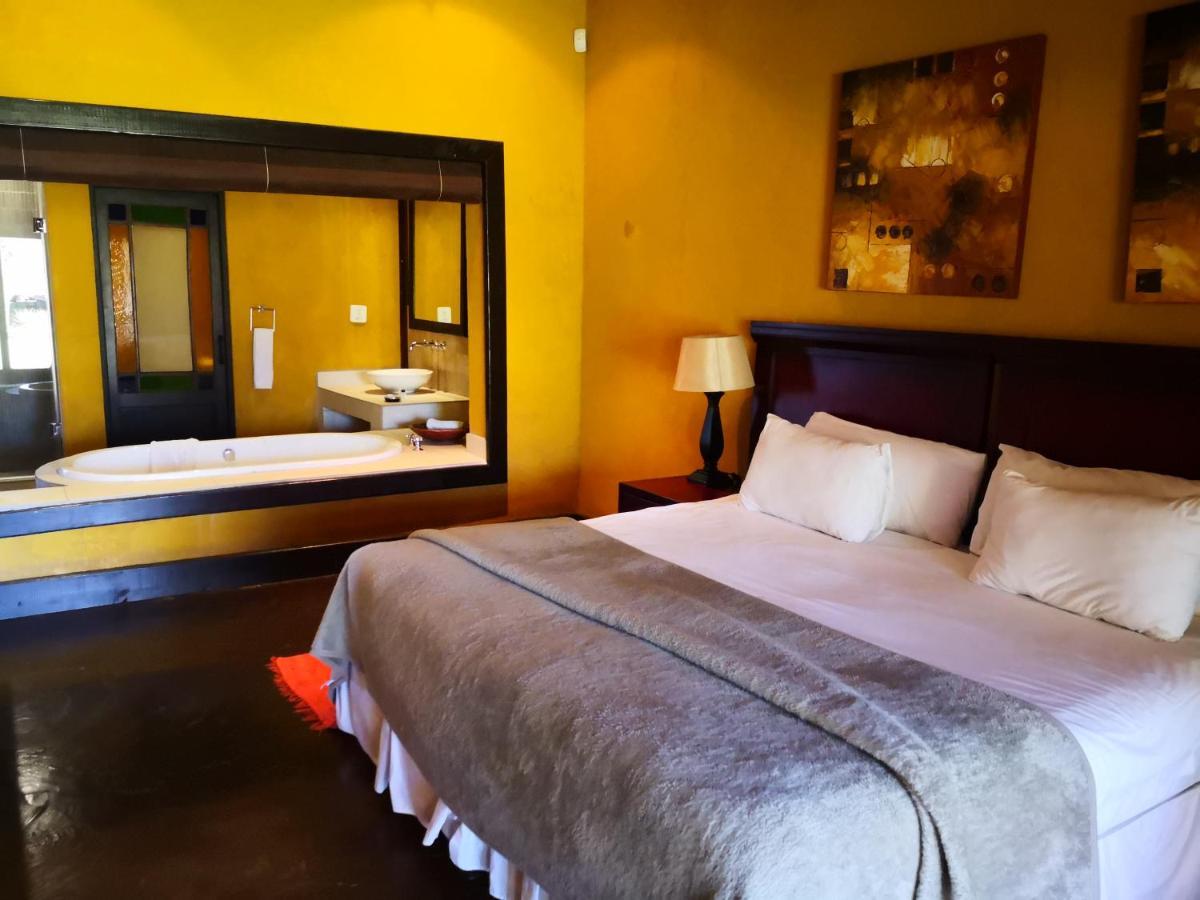 Riverstone Lodge Мулдесдрифт Экстерьер фото